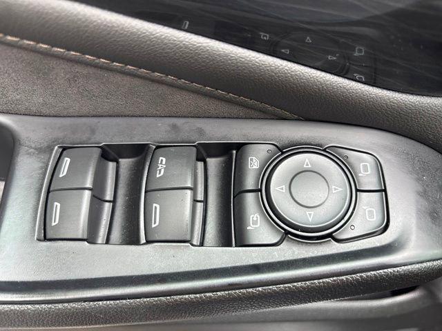 used 2023 Chevrolet Traverse car, priced at $37,119