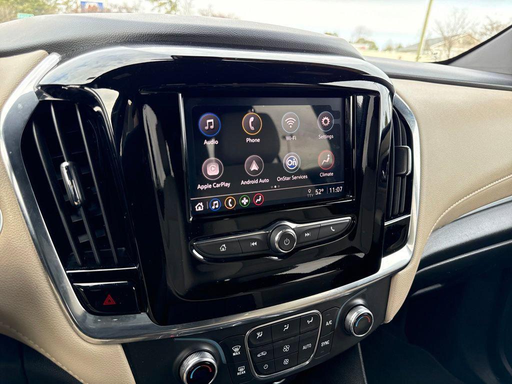 used 2023 Chevrolet Traverse car, priced at $27,995