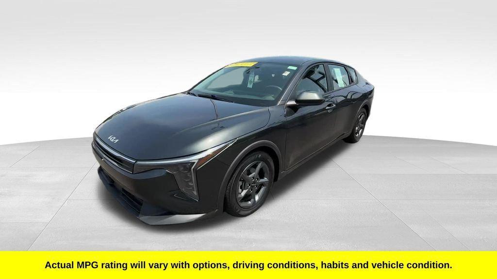 used 2025 Kia K4 car, priced at $22,967