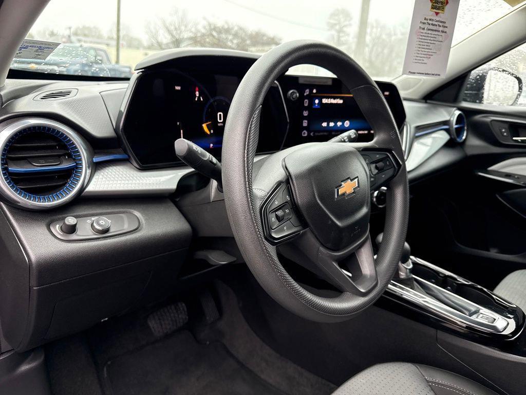 used 2024 Chevrolet Trax car, priced at $20,188