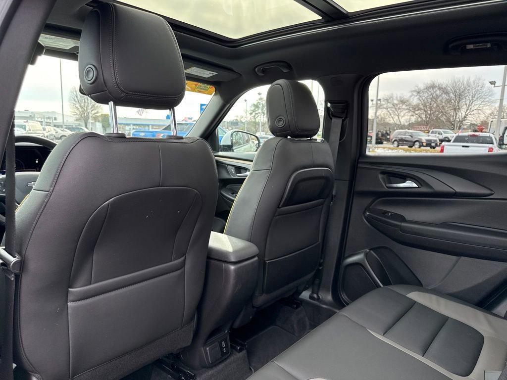 used 2025 Chevrolet TrailBlazer car, priced at $25,993