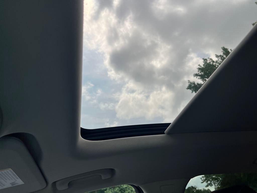 used 2021 Buick Envision car, priced at $24,933