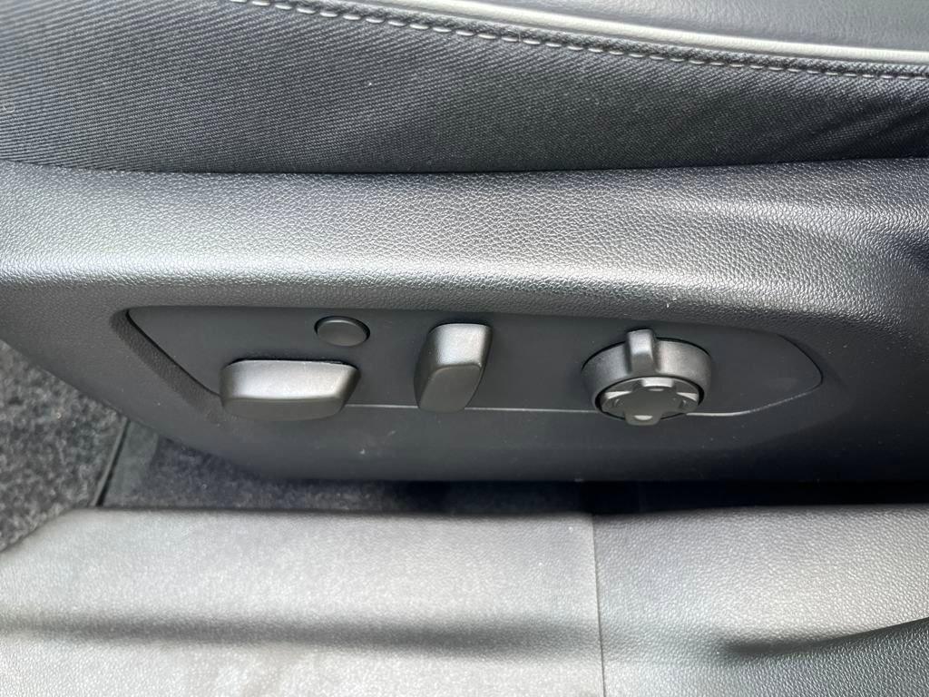 used 2021 Buick Envision car, priced at $24,933