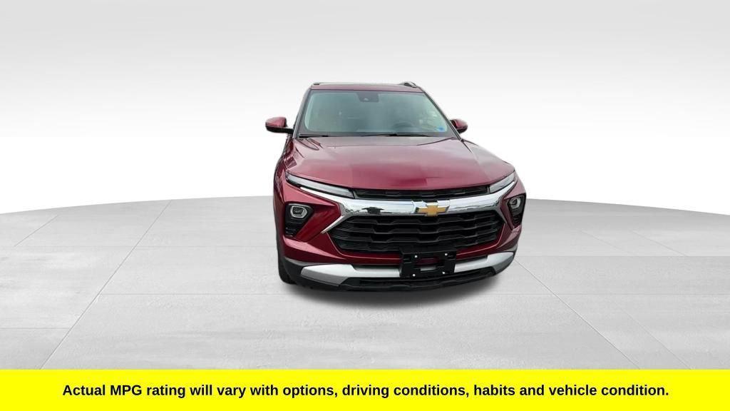used 2024 Chevrolet TrailBlazer car, priced at $21,390