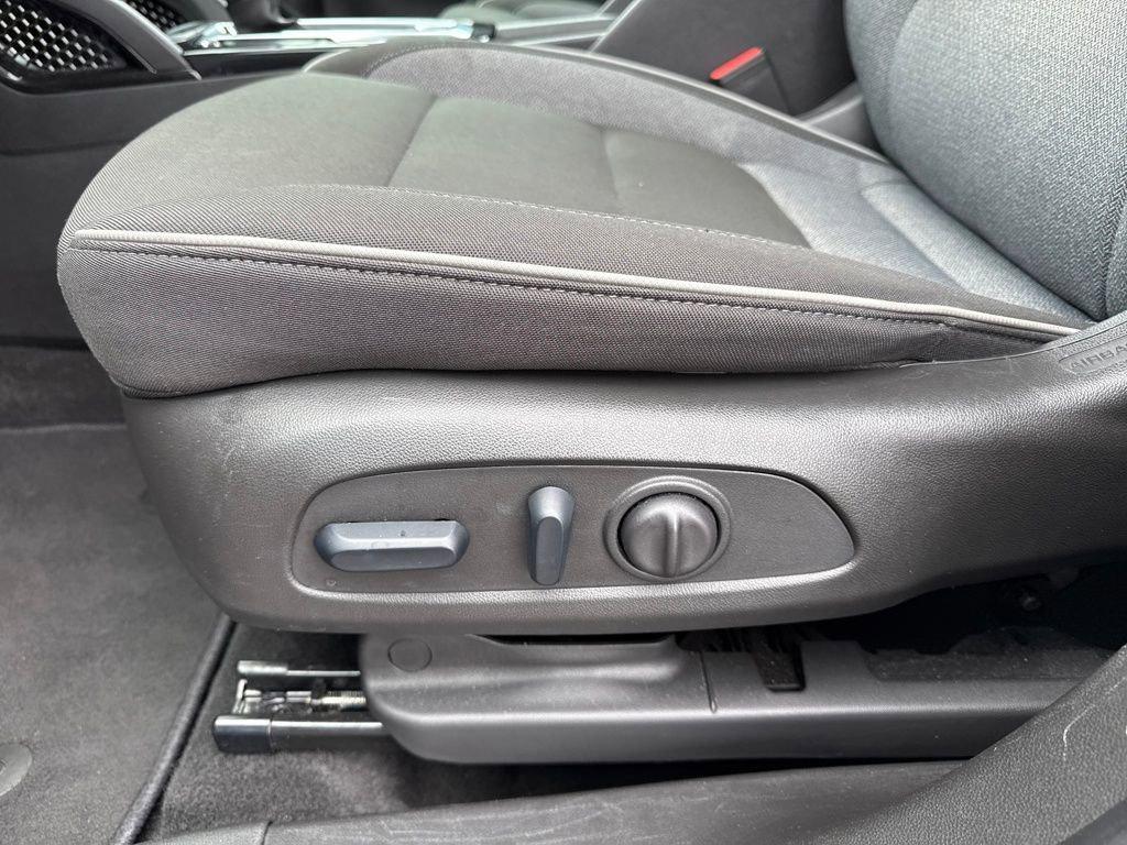 used 2024 Chevrolet TrailBlazer car, priced at $21,390