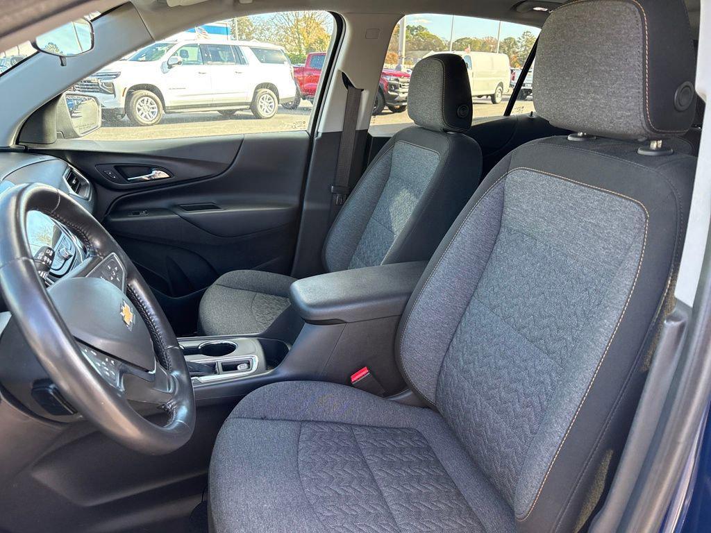 used 2022 Chevrolet Equinox car, priced at $21,959