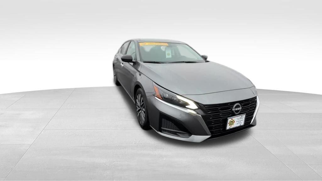 used 2025 Nissan Altima car, priced at $19,995