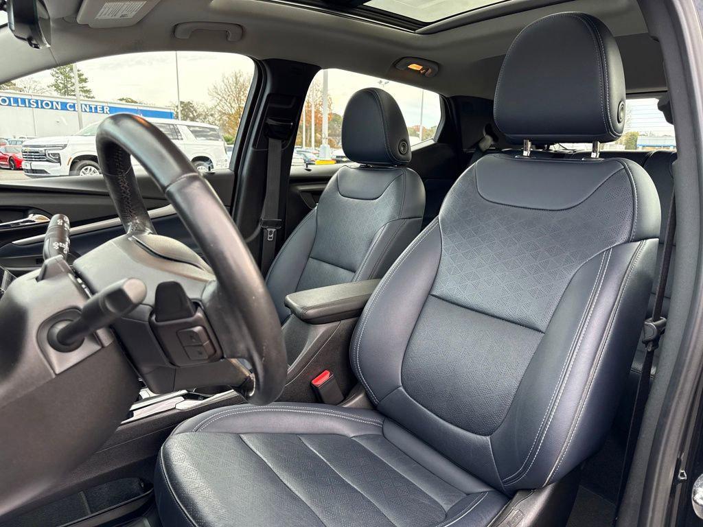 used 2022 Chevrolet Bolt EUV car, priced at $17,995