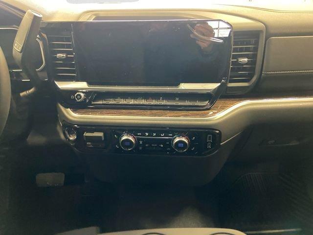 new 2026 GMC Sierra 1500 car, priced at $45,240