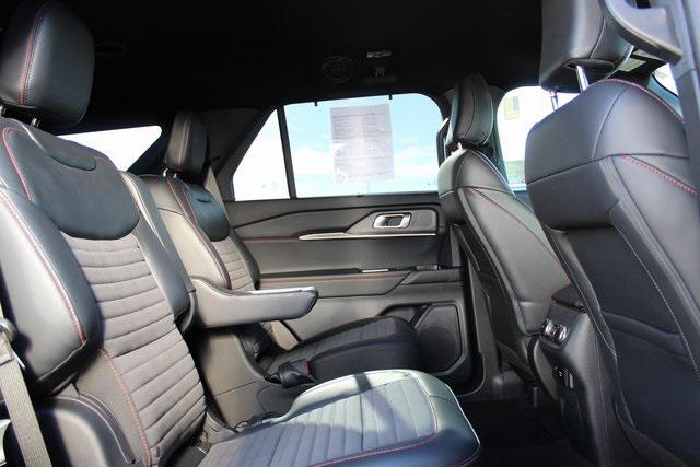 used 2025 Ford Explorer car, priced at $39,995