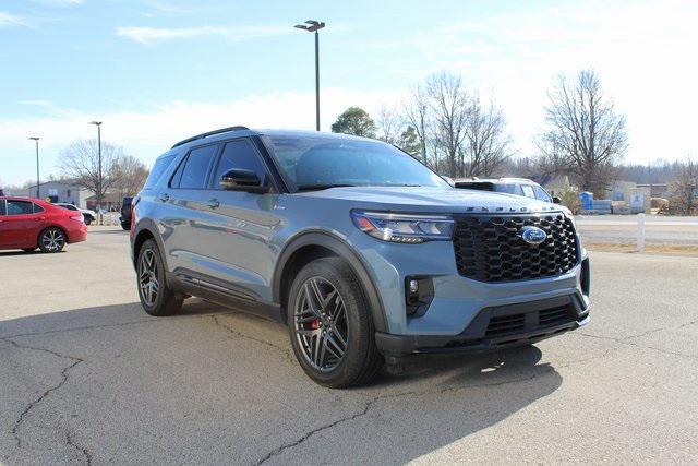 used 2025 Ford Explorer car, priced at $39,995