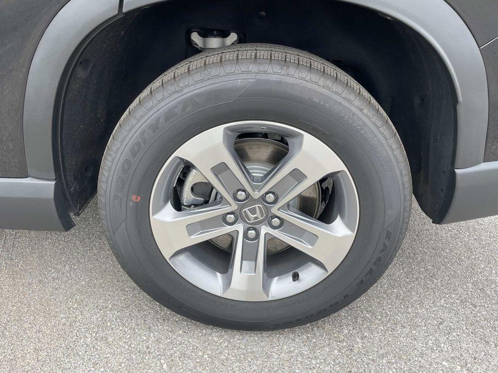 used 2025 Honda Pilot car, priced at $41,000