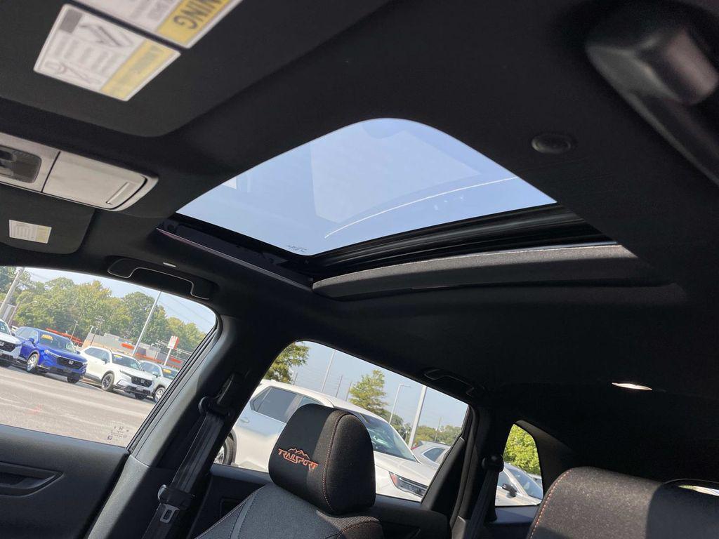 new 2026 Honda CR-V Hybrid car, priced at $39,500