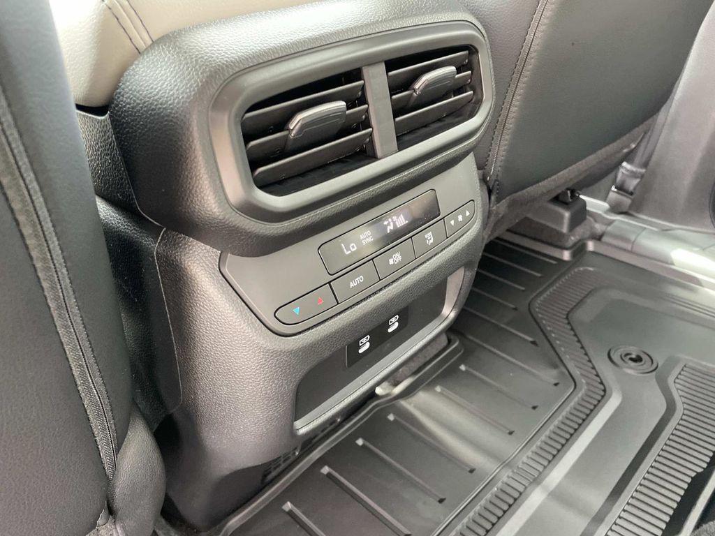 new 2026 Honda Pilot car, priced at $47,340