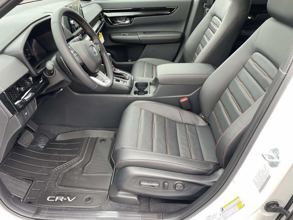 new 2026 Honda CR-V Hybrid car, priced at $43,705