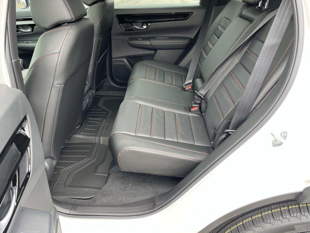 new 2026 Honda CR-V Hybrid car, priced at $43,705