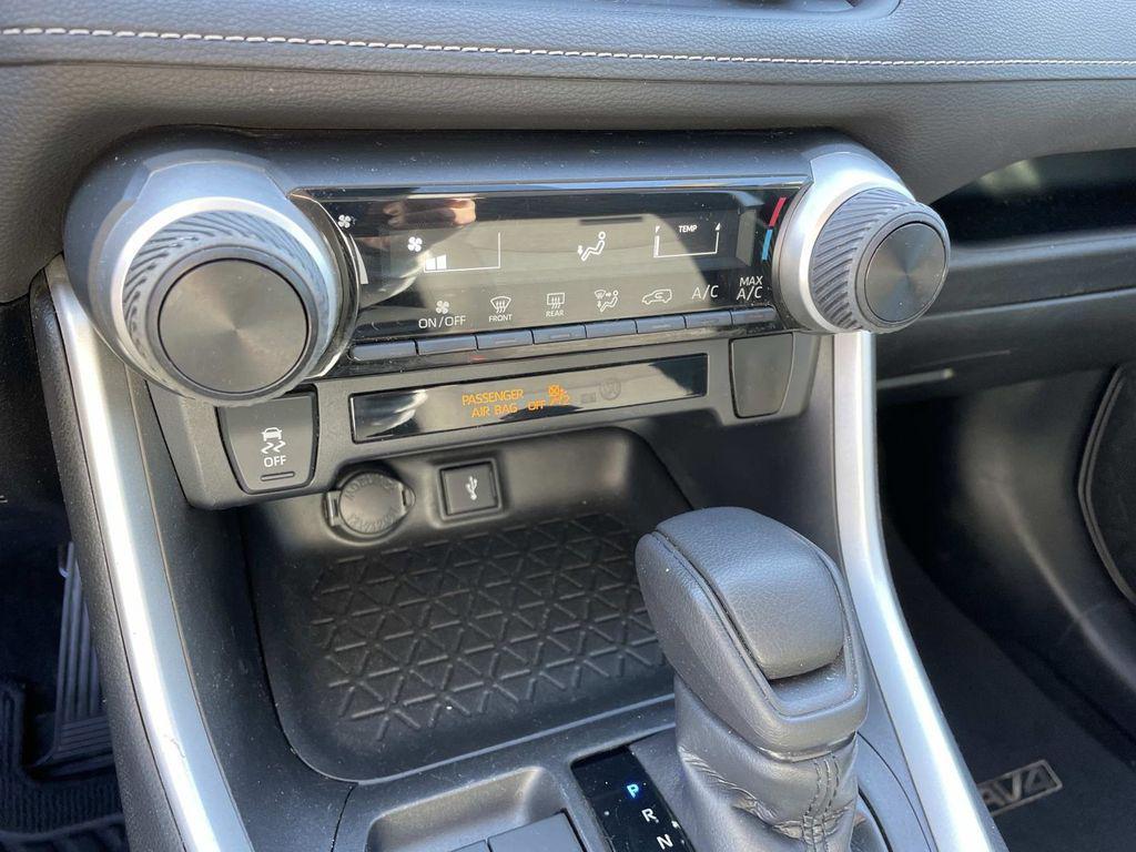 used 2020 Toyota RAV4 car, priced at $23,288