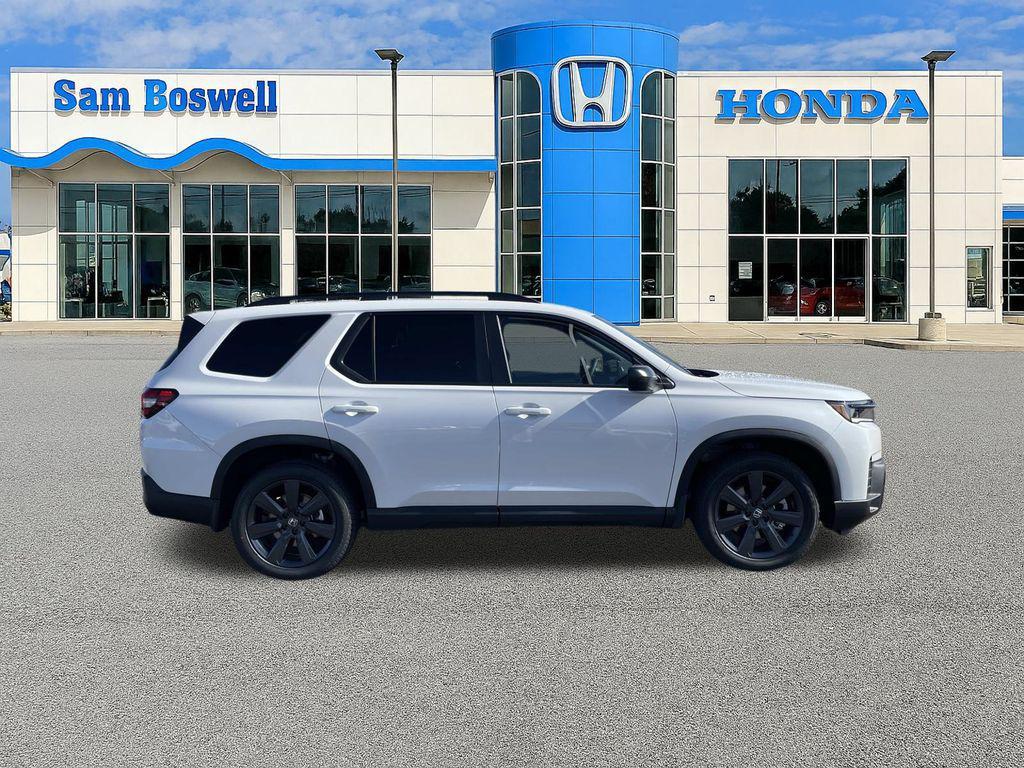 new 2026 Honda Pilot car, priced at $46,295