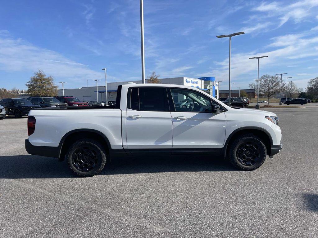used 2025 Honda Ridgeline car, priced at $33,799