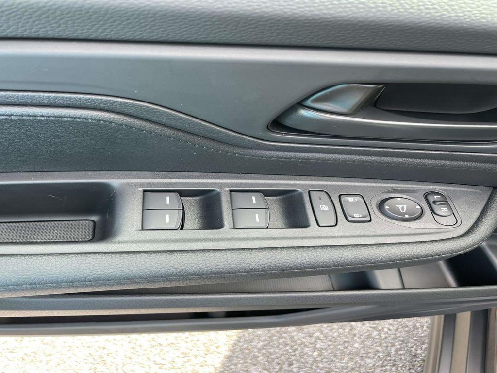 new 2026 Honda Odyssey car, priced at $43,540