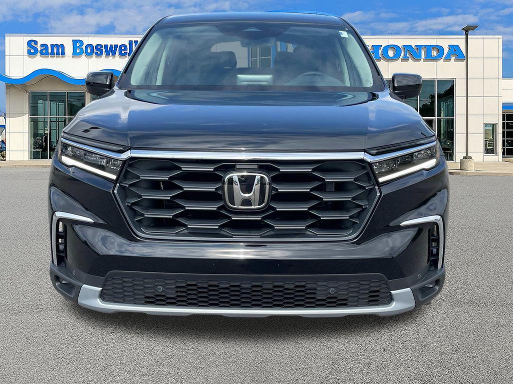 new 2025 Honda Pilot car, priced at $46,345