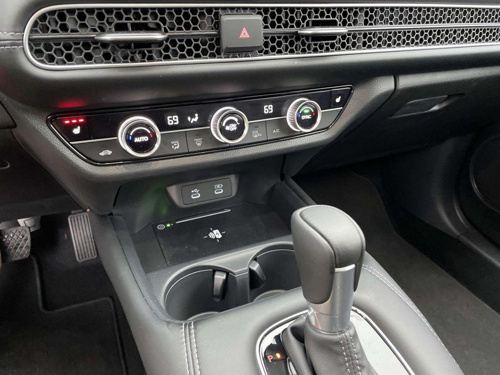 used 2026 Honda HR-V car, priced at $30,933