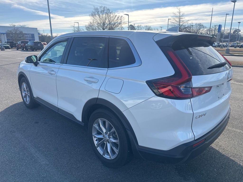 used 2024 Honda CR-V car, priced at $32,000