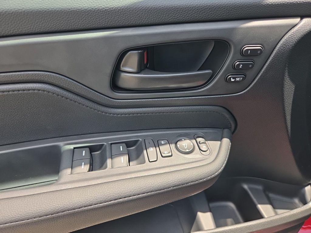 new 2026 Honda Odyssey car, priced at $45,095