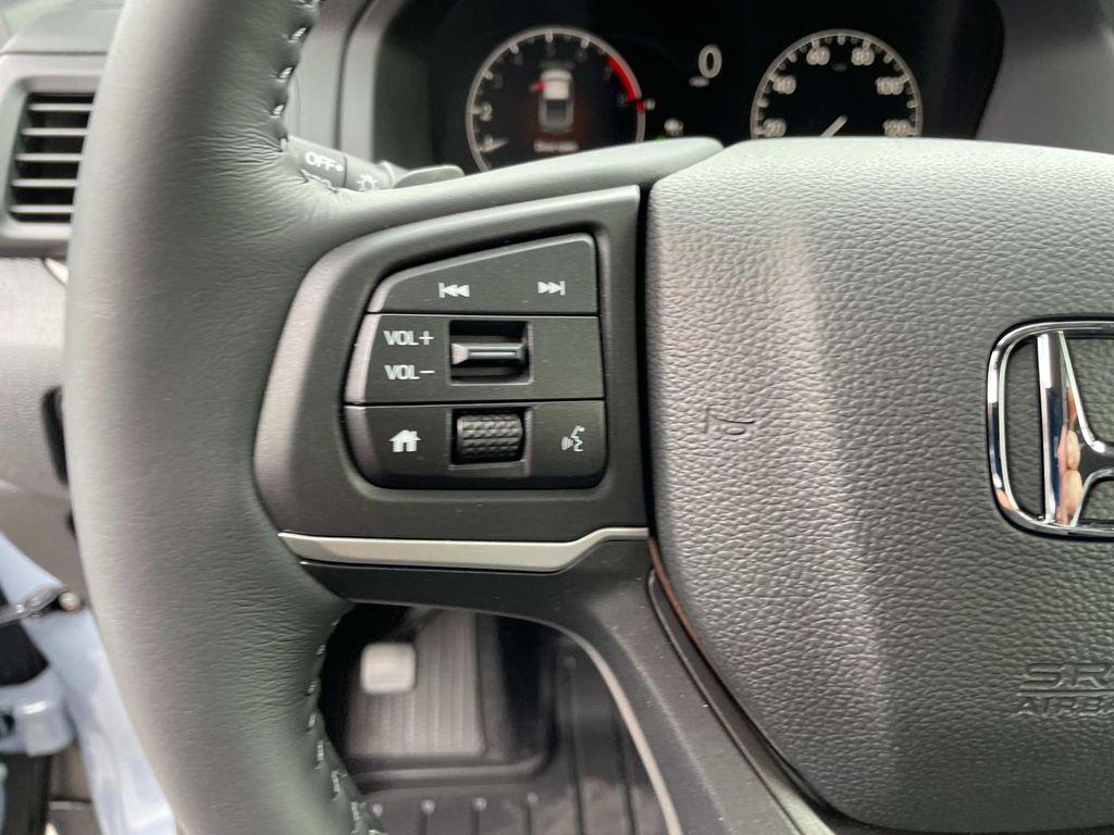 new 2025 Honda Ridgeline car, priced at $41,250