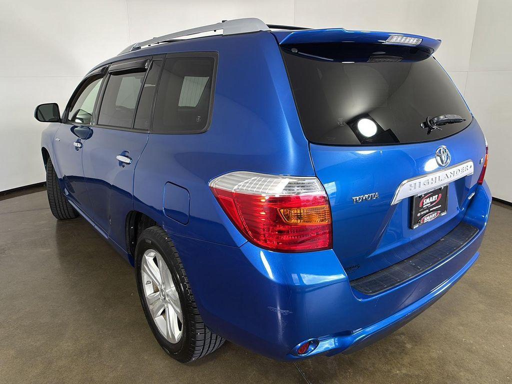used 2008 Toyota Highlander car, priced at $15,000