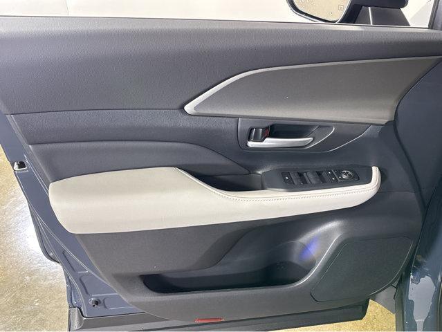 new 2025 Toyota Grand Highlander car, priced at $49,913