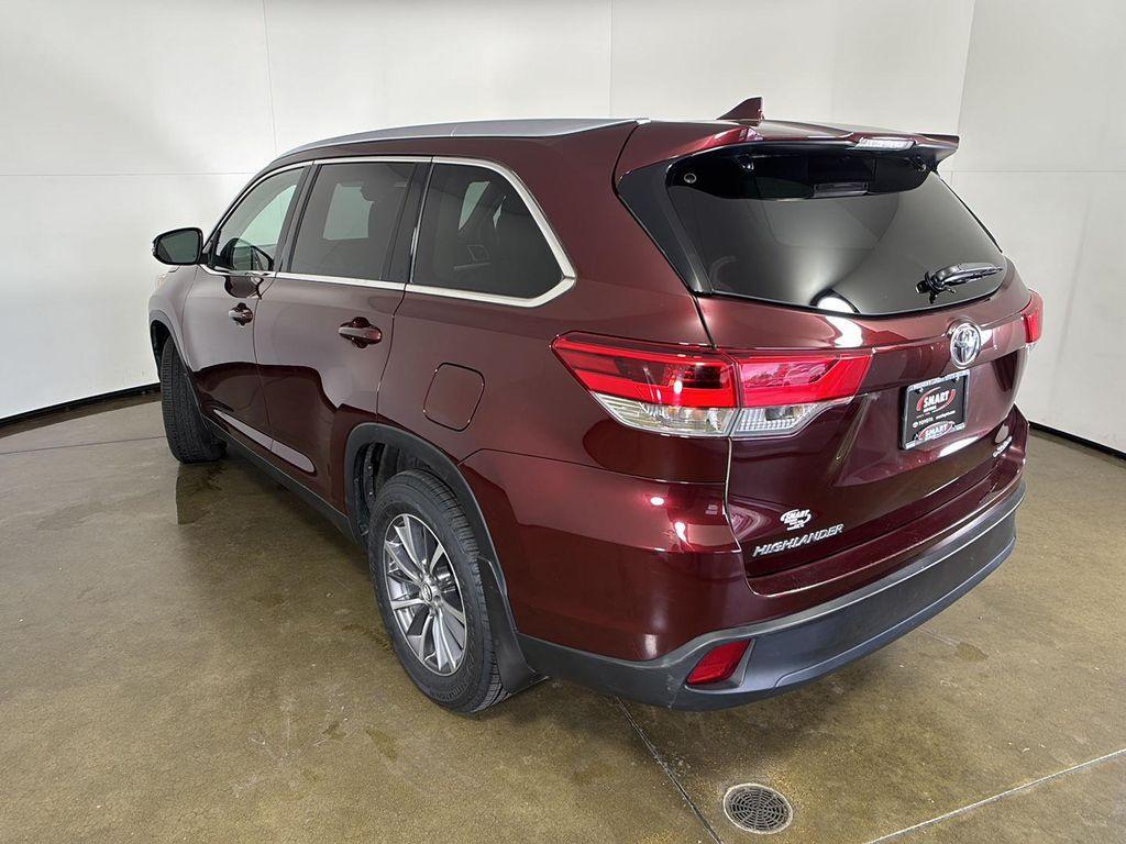 used 2019 Toyota Highlander car, priced at $27,997