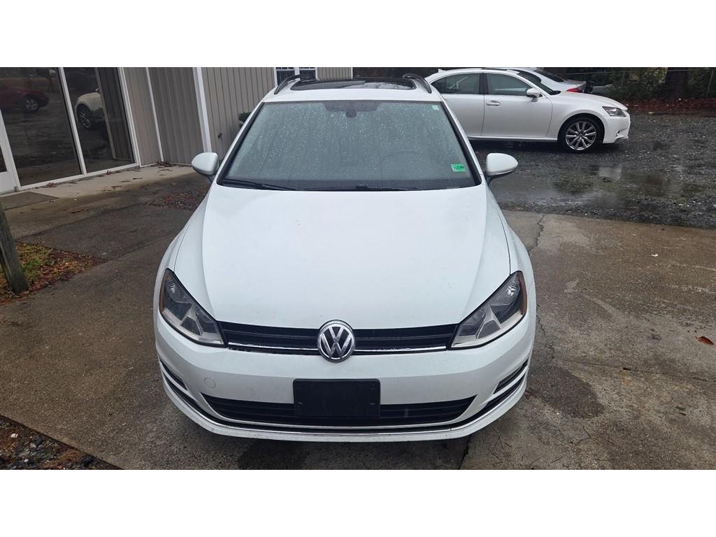 used 2015 Volkswagen Golf SportWagen car, priced at $8,500