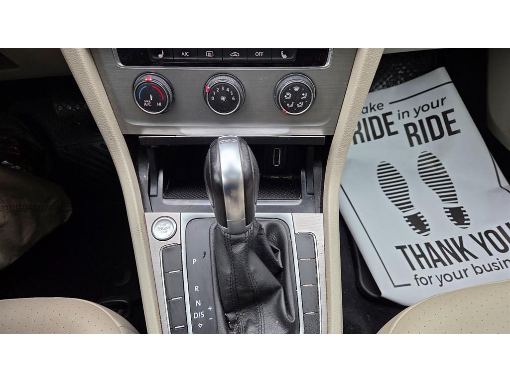 used 2015 Volkswagen Golf SportWagen car, priced at $8,500