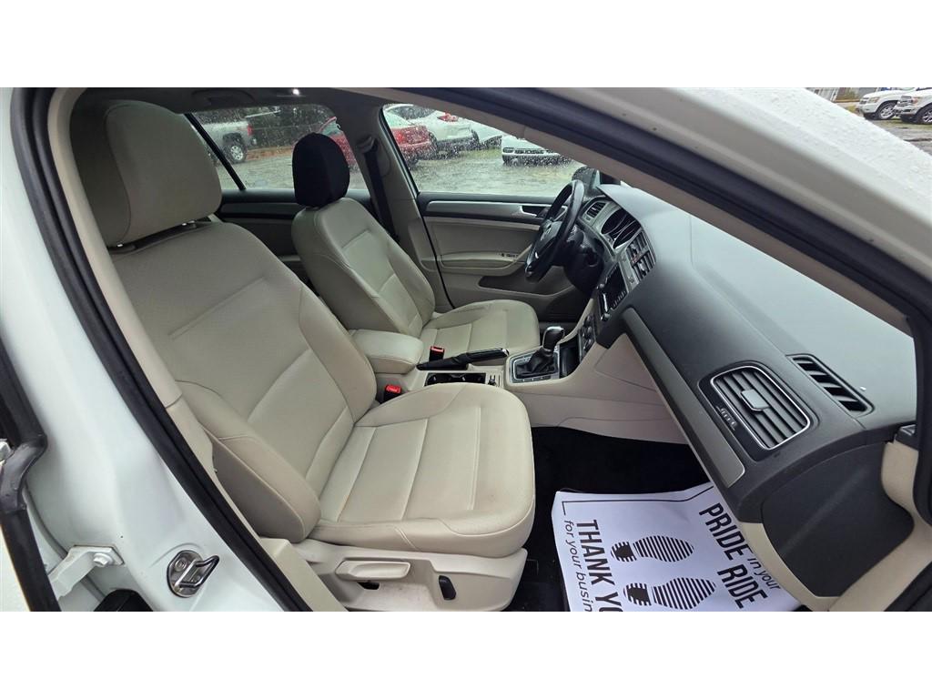 used 2015 Volkswagen Golf SportWagen car, priced at $8,500