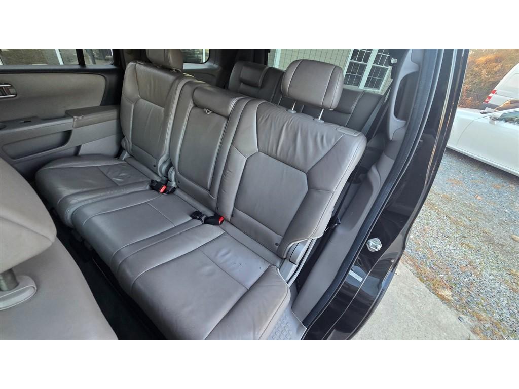 used 2011 Honda Pilot car, priced at $6,995
