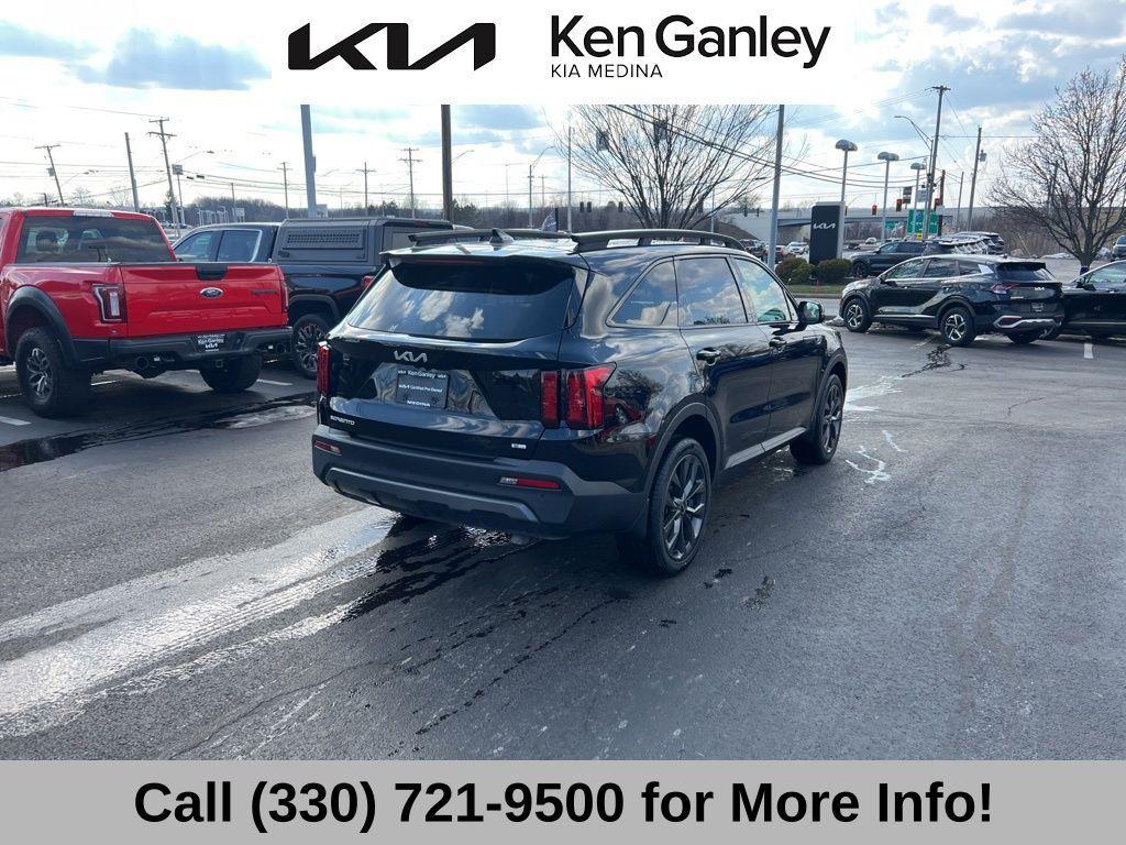 used 2023 Kia Sorento car, priced at $28,400