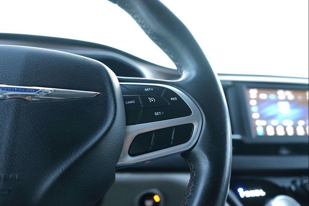 used 2018 Chrysler Pacifica car, priced at $13,900