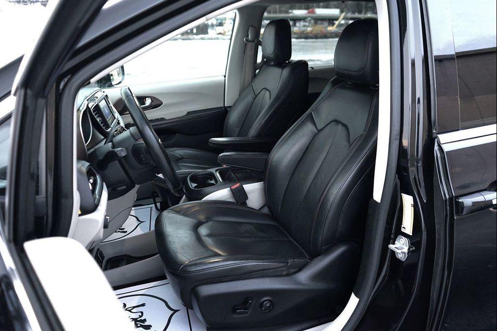 used 2018 Chrysler Pacifica car, priced at $13,900