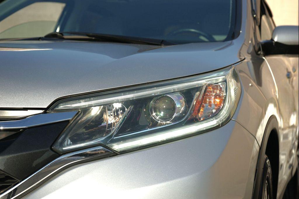 used 2015 Honda CR-V car, priced at $14,325