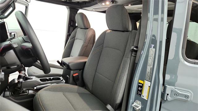 new 2026 Jeep Wrangler car, priced at $41,692