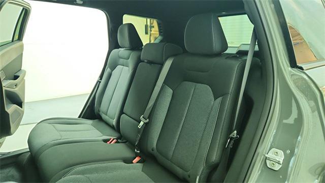 new 2026 Jeep Cherokee car, priced at $38,182