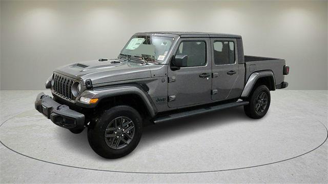 new 2026 Jeep Gladiator car, priced at $46,007