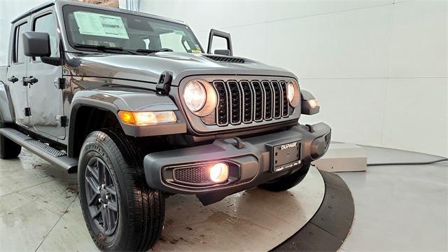 new 2026 Jeep Gladiator car, priced at $46,007