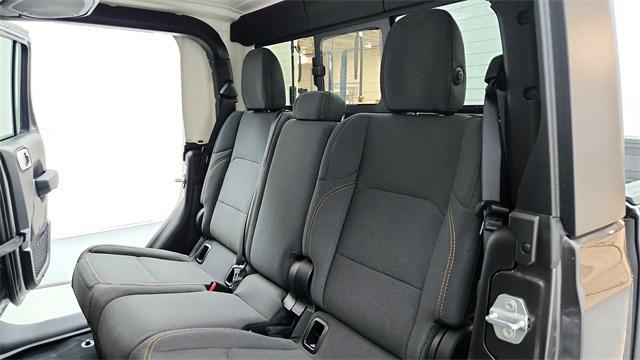 new 2026 Jeep Gladiator car, priced at $46,007