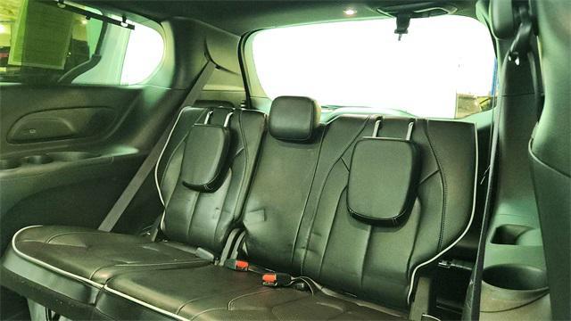 used 2025 Chrysler Pacifica car, priced at $33,999