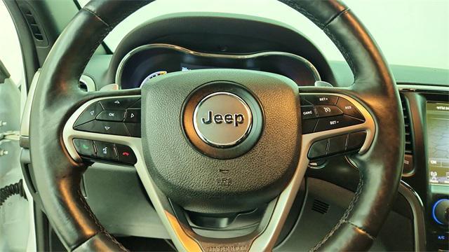 used 2017 Jeep Grand Cherokee car, priced at $15,555