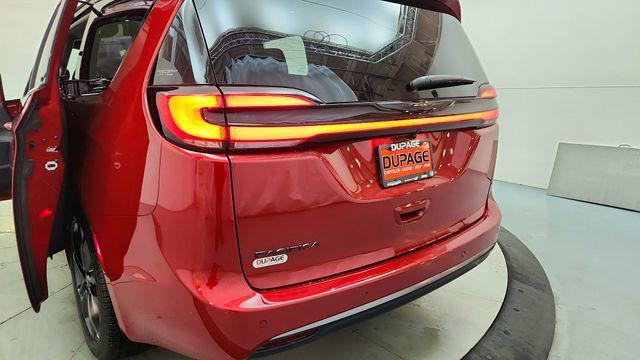 new 2026 Chrysler Pacifica car, priced at $42,204