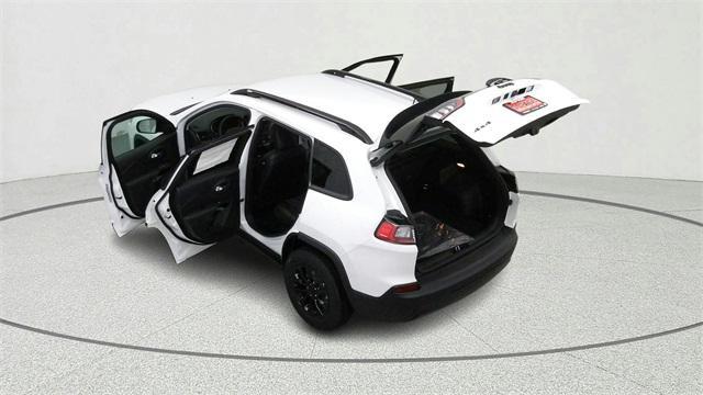 used 2023 Jeep Cherokee car, priced at $22,500