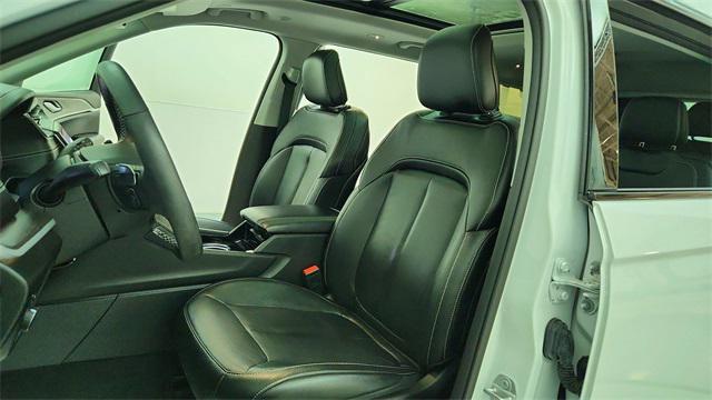 used 2023 Jeep Grand Cherokee L car, priced at $31,999